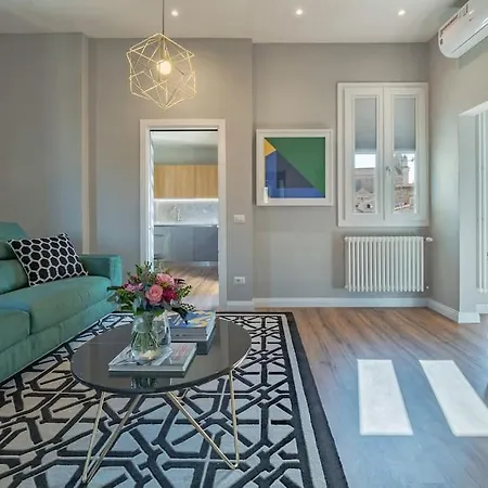 - Flamingo With Santa Croce View Apartman Firenze