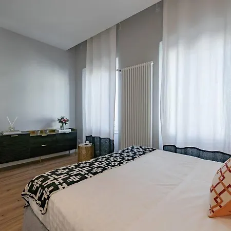 Apartment - Flamingo With Santa Croce View
