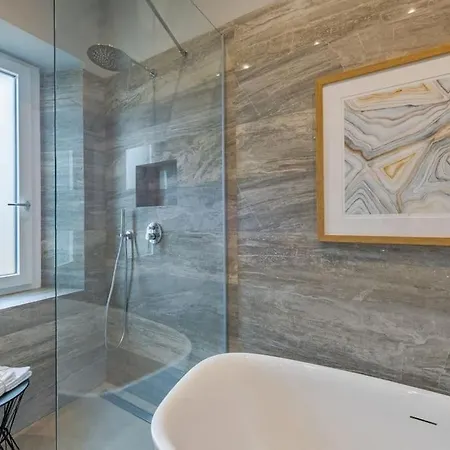 - Flamingo With Santa Croce View *