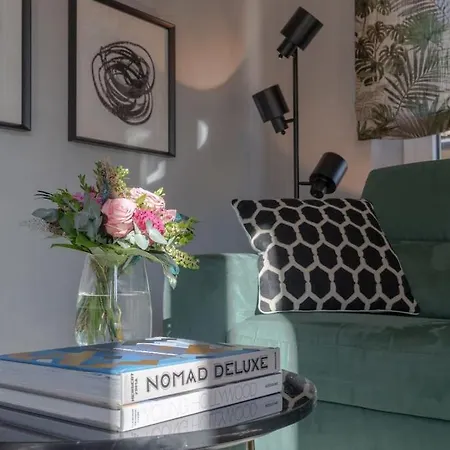 Apartman - Flamingo With Santa Croce View