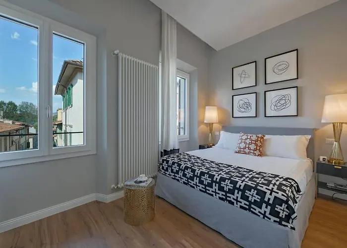 Apartment - Flamingo With Santa Croce View *